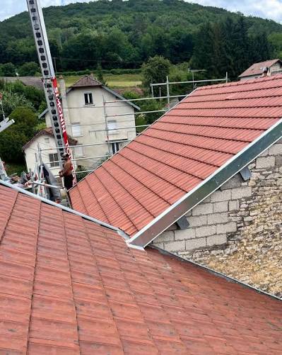 Contrôle post-intervention de toiture à J+30 et J+90